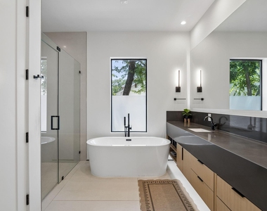 5548 Sears Street - Photo Thumbnail 12