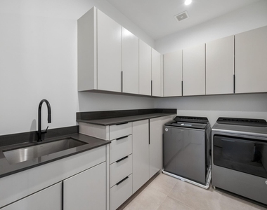 5548 Sears Street - Photo Thumbnail 25