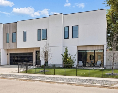 5548 Sears Street - Photo Thumbnail 3