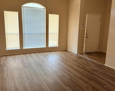 1149 Weaver Street - Photo Thumbnail 2