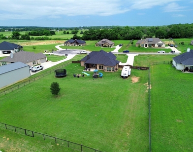 1027 Hope Court - Photo Thumbnail 26