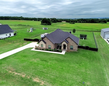1027 Hope Court - Photo Thumbnail 25