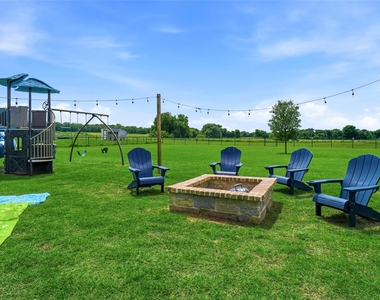 1027 Hope Court - Photo Thumbnail 22
