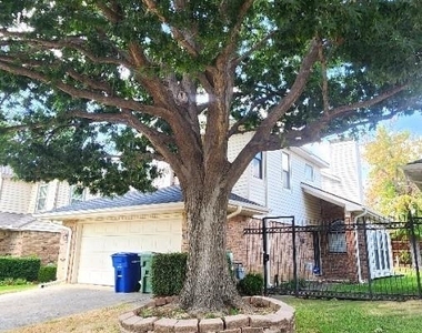 2107 Rose Cliff Lane - Photo Thumbnail 1