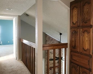 2107 Rose Cliff Lane - Photo Thumbnail 28