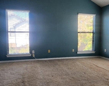 2107 Rose Cliff Lane - Photo Thumbnail 16