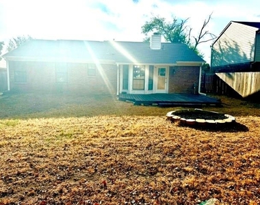 304 Mack Drive - Photo Thumbnail 21
