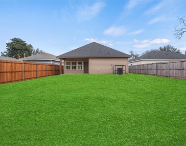 3335 Spring Avenue - Photo Thumbnail 21