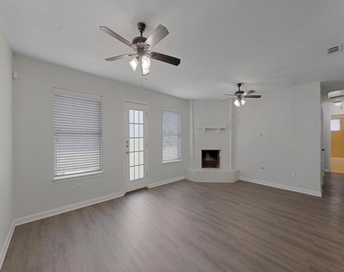 1633 Bette Drive - Photo Thumbnail 2