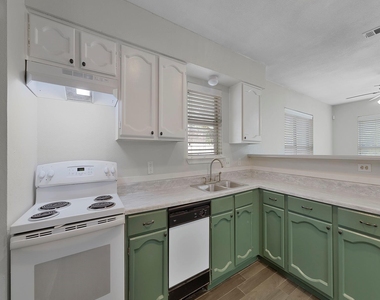 1633 Bette Drive - Photo Thumbnail 7