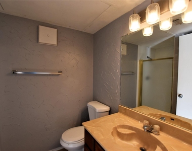 1700 Baird Farm Circle - Photo Thumbnail 8