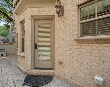 5801 Hillcrest Avenue - Photo Thumbnail 14
