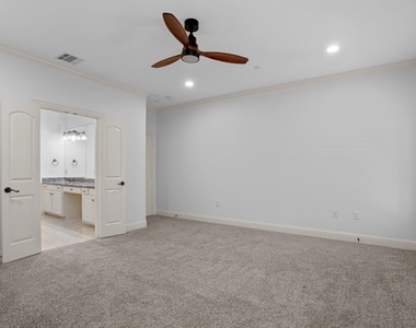 5801 Hillcrest Avenue - Photo Thumbnail 5