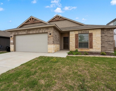 7445 Garden Glen Drive - Photo Thumbnail 2