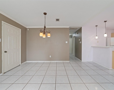 3306 Garrison Court - Photo Thumbnail 8