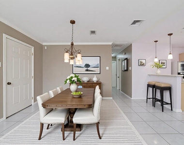 3306 Garrison Court - Photo Thumbnail 7
