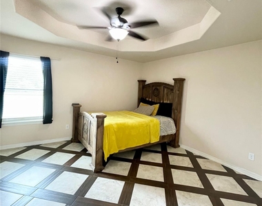 1581 County Road 1079 - Photo Thumbnail 13