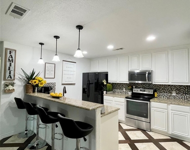 1581 County Road 1079 - Photo Thumbnail 35