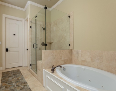 5801 Hillcrest Avenue - Photo Thumbnail 7