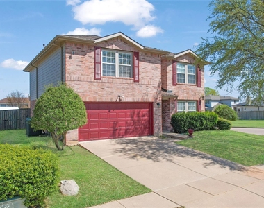 1921 Southridge Lane - Photo Thumbnail 1