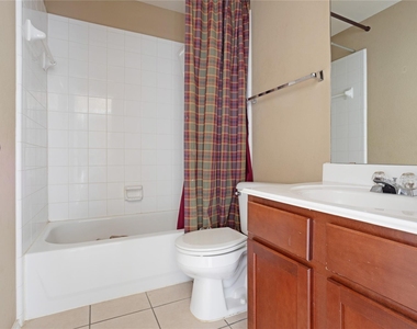 1921 Southridge Lane - Photo Thumbnail 31