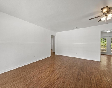 3812 Acree Street - Photo Thumbnail 1