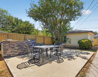10014 Mesita Drive - Photo Thumbnail 23