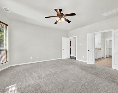10821 Patton Drive - Photo Thumbnail 15