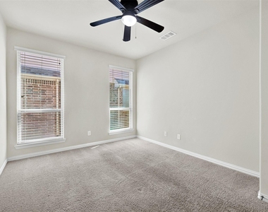 10821 Patton Drive - Photo Thumbnail 18