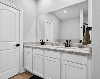 2008 Meadow Drive - Photo Thumbnail 19