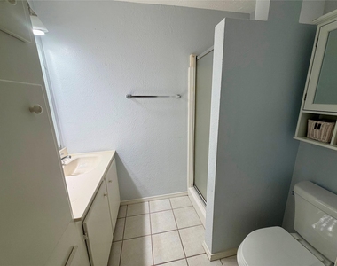 608 Coronado Drive - Photo Thumbnail 9
