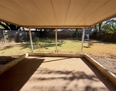 608 Coronado Drive - Photo Thumbnail 20