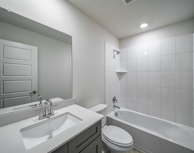 2059 Ketchum Lane - Photo Thumbnail 17