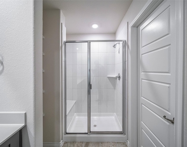 2059 Ketchum Lane - Photo Thumbnail 16