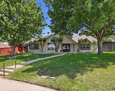 2625 Ramblewood Drive - Photo Thumbnail 39