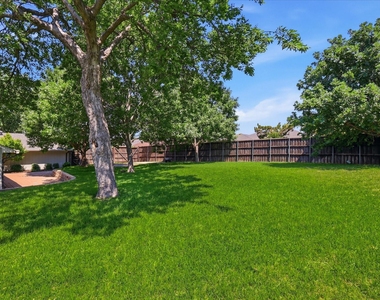 2625 Ramblewood Drive - Photo Thumbnail 38