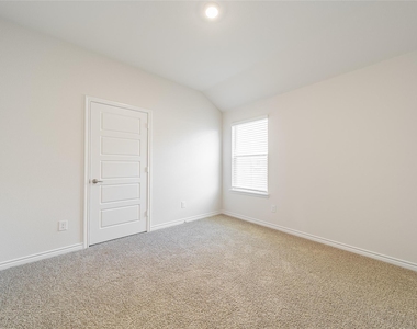 2044 Hearn Drive - Photo Thumbnail 24