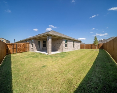 2044 Hearn Drive - Photo Thumbnail 36