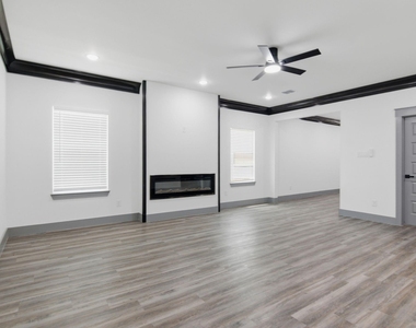 1013 Duff Court - Photo Thumbnail 11