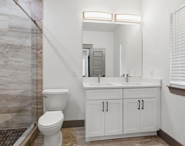1013 Duff Court - Photo Thumbnail 21