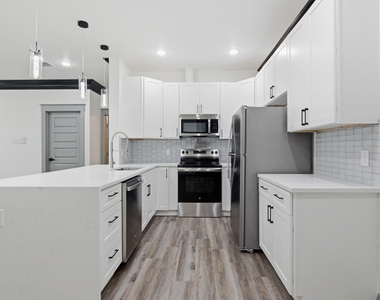 1013 Duff Court - Photo Thumbnail 15