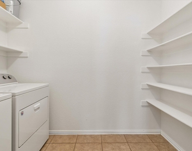 11637 Snyder Drive - Photo Thumbnail 23