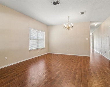 11637 Snyder Drive - Photo Thumbnail 3