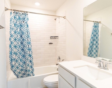 13412 Dos Aguas Drive - Photo Thumbnail 25