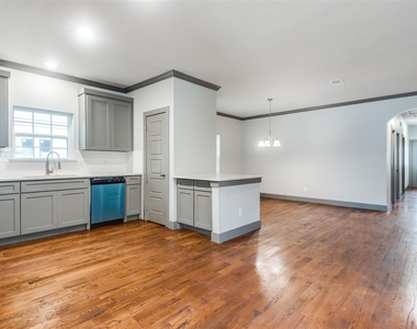3601 Henry Street - Photo Thumbnail 3