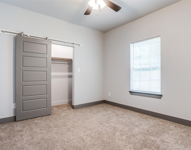 3601 Henry Street - Photo Thumbnail 19