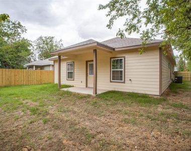 3601 Henry Street - Photo Thumbnail 21