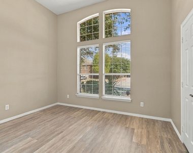 11535 Yoakum Drive - Photo Thumbnail 19