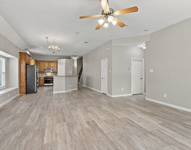 11535 Yoakum Drive - Photo Thumbnail 15