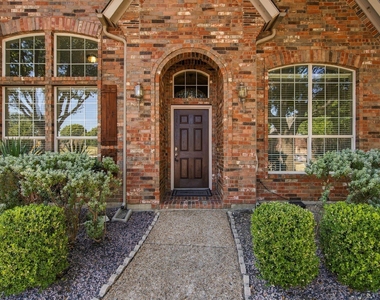 11535 Yoakum Drive - Photo Thumbnail 3